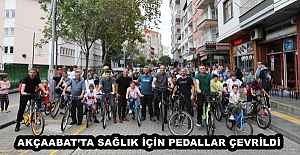 AKÇAABAT’TA SAĞLIK İÇİN PEDALLAR ÇEVRİLDİ 