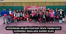 ORTAHİSAR BELEDİYESİ’NİN TENİS TURNUVASI ÇEKİŞMELİ MAÇLARA SAHNE OLDU
